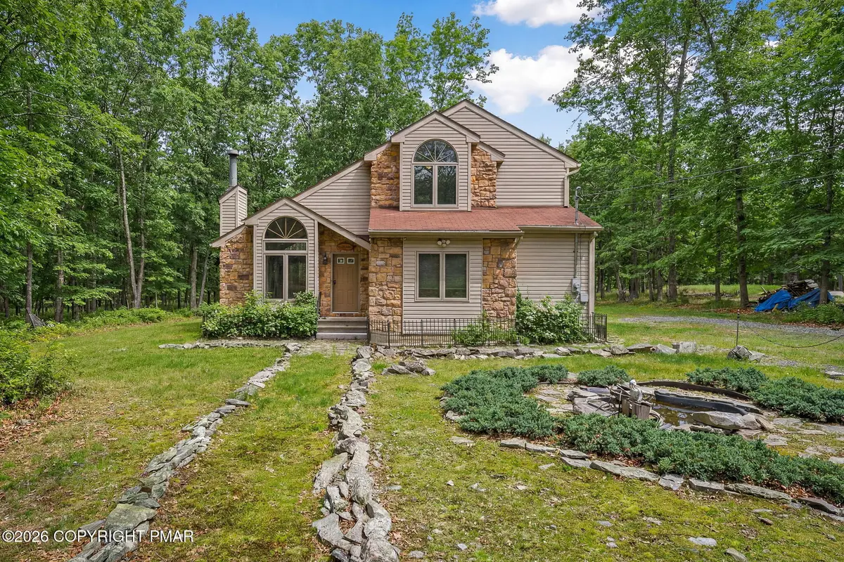 3176 Bluebird Drive, Bushkill, PA 18324 - #1