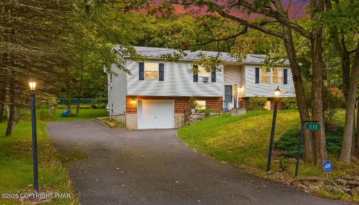 271 N Shore Drive, Albrightsville, PA 18210 - #1