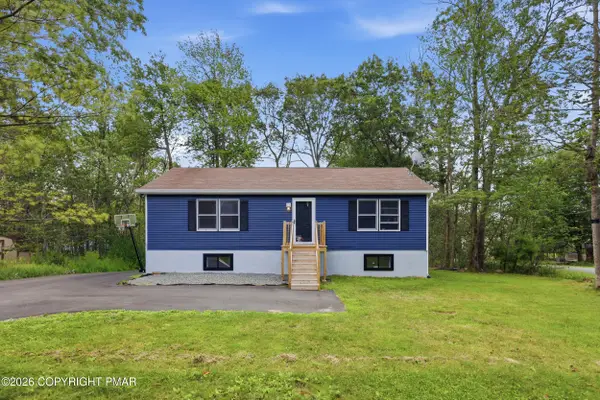 1073 Seven Nations Drive, Tobyhanna, PA 18466