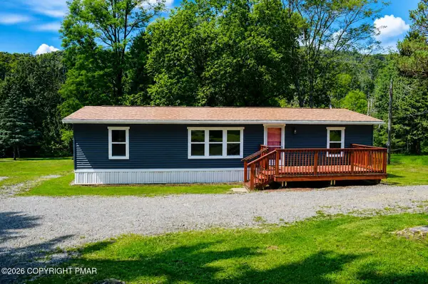 5513 State Route 11 Route, Hop Bottom, PA 18824