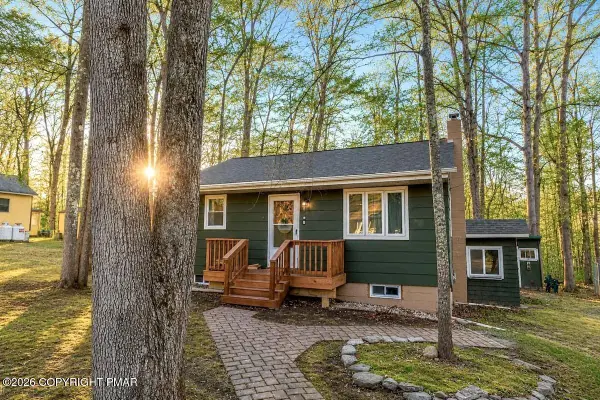 122 First Tafton Road, Tafton, PA 18464
