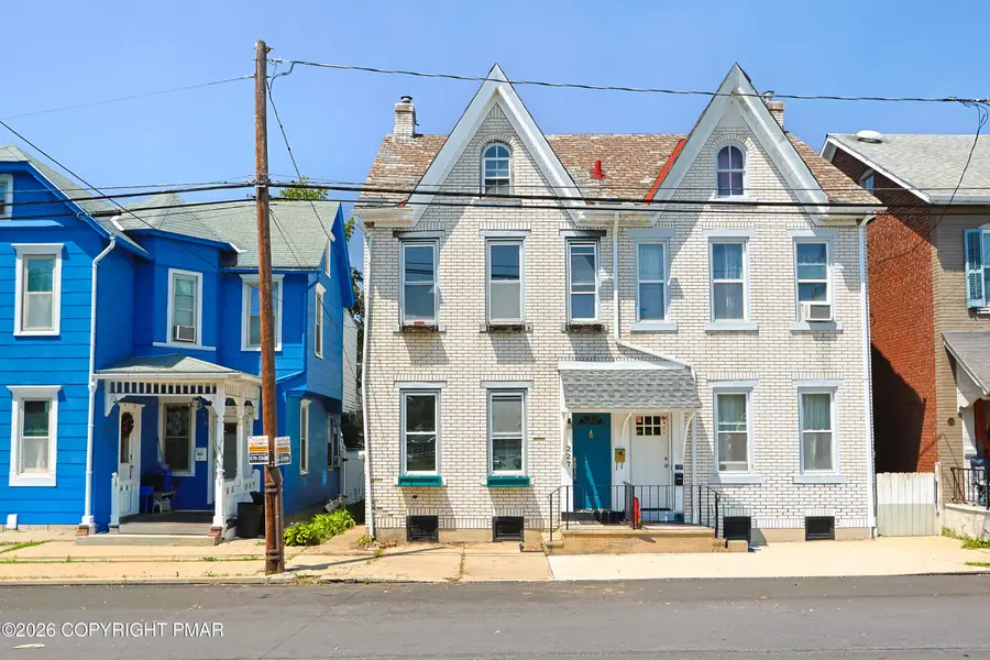 227 E Garrison Street, Bethlehem, PA 18018 - #2