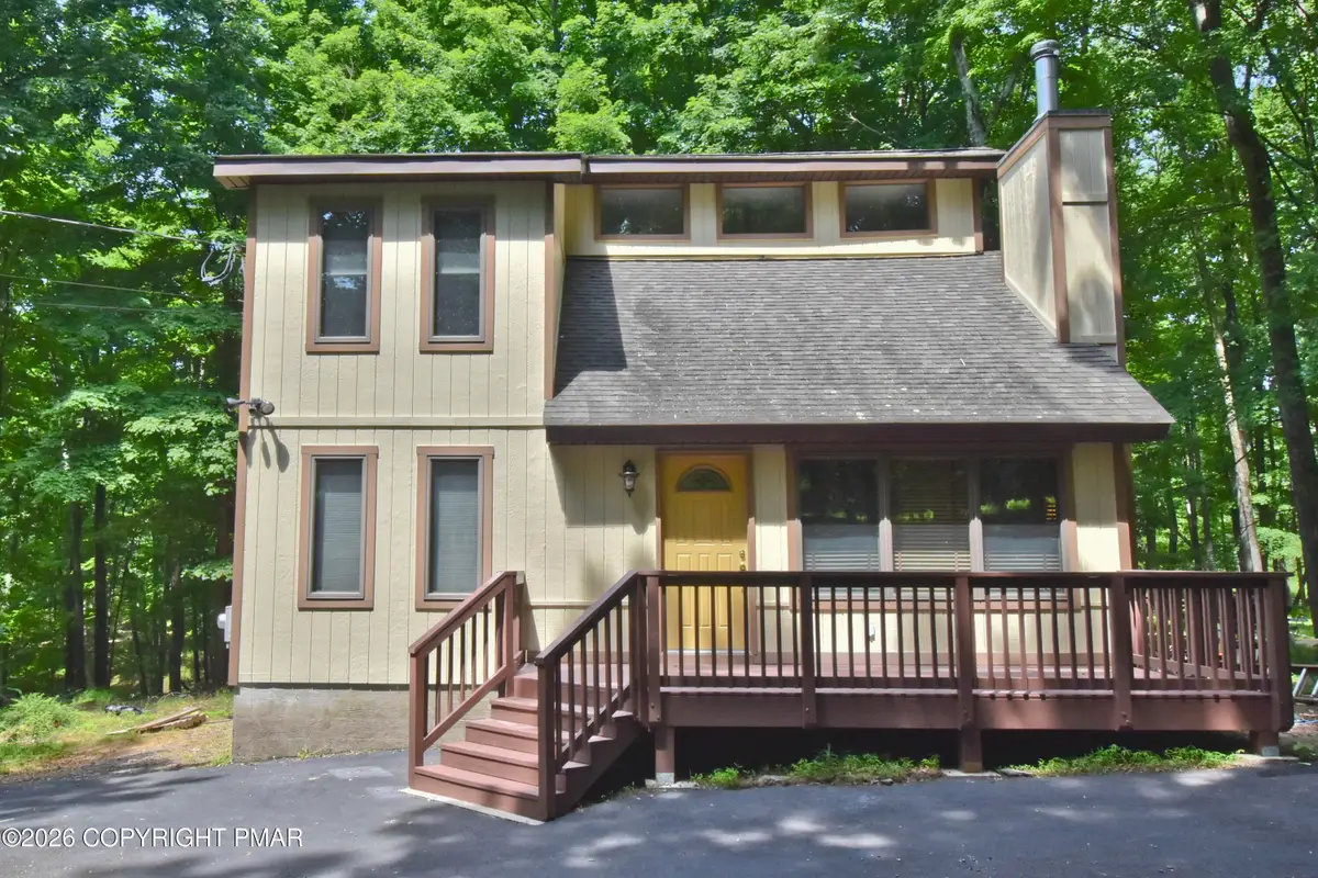 2217 Longview Drive, Bushkill, PA 18324 - #1