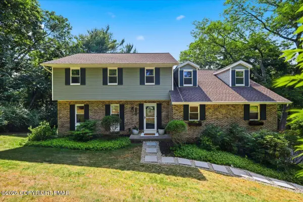 1704 Gable Drive, Coopersburg, PA 18036
