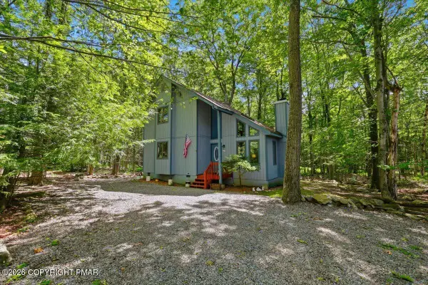 2127 Onondaga Way, Tobyhanna, PA 18466