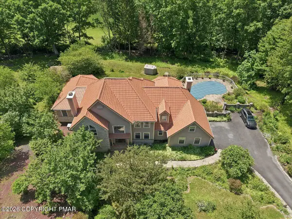 183 Chatham Hill Road, Stroudsburg, PA 18360
