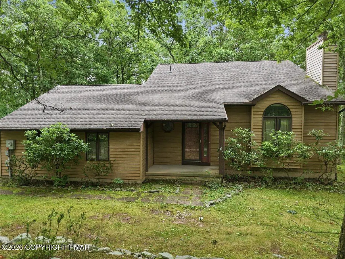 408 Longview Drive, Stroudsburg, PA 18360 - #1