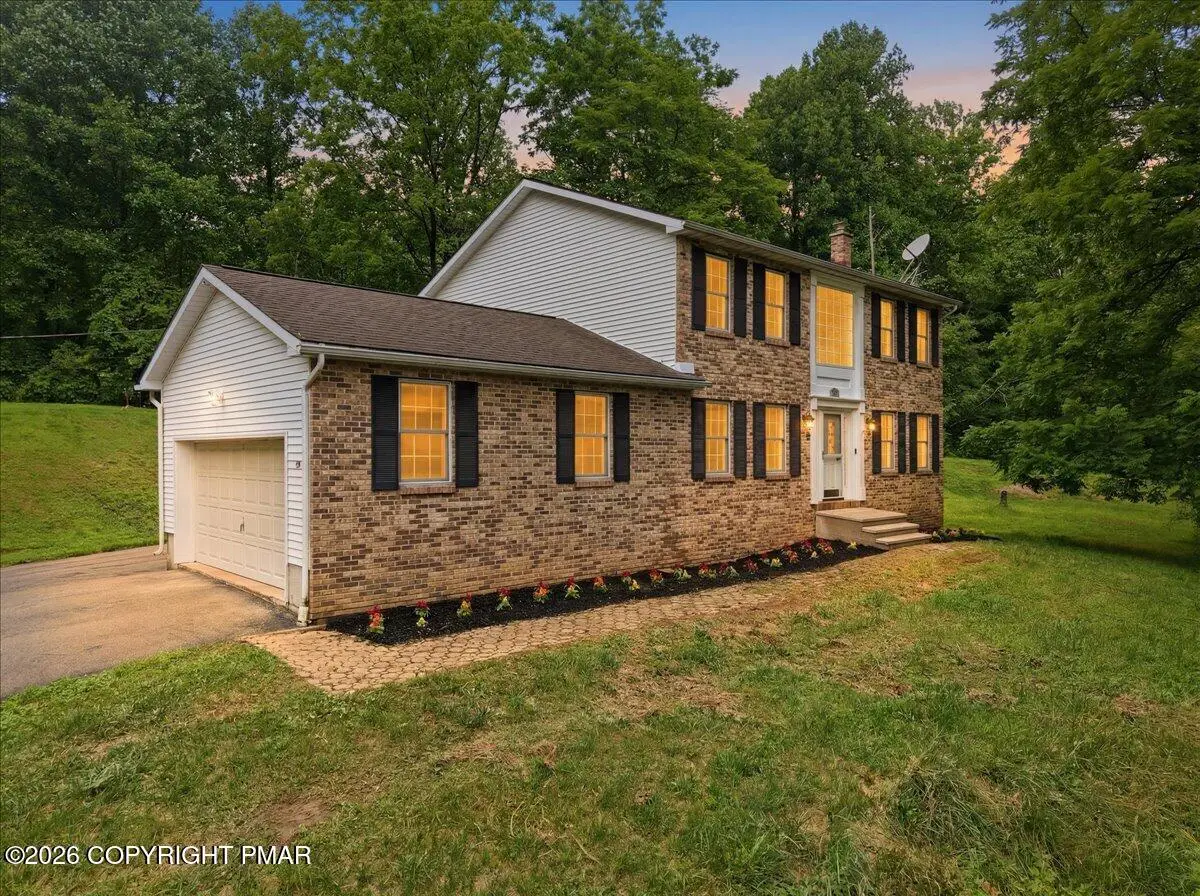112 Red Cherry Lane, Stroudsburg, PA 18360 - #1