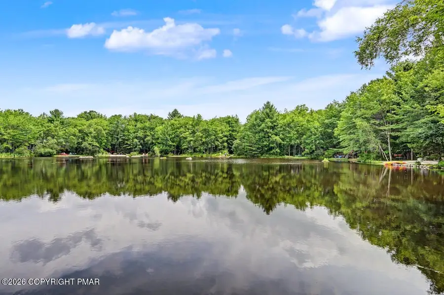 6135 Lakeview Drive, Pocono Pines, PA 18350 - #2