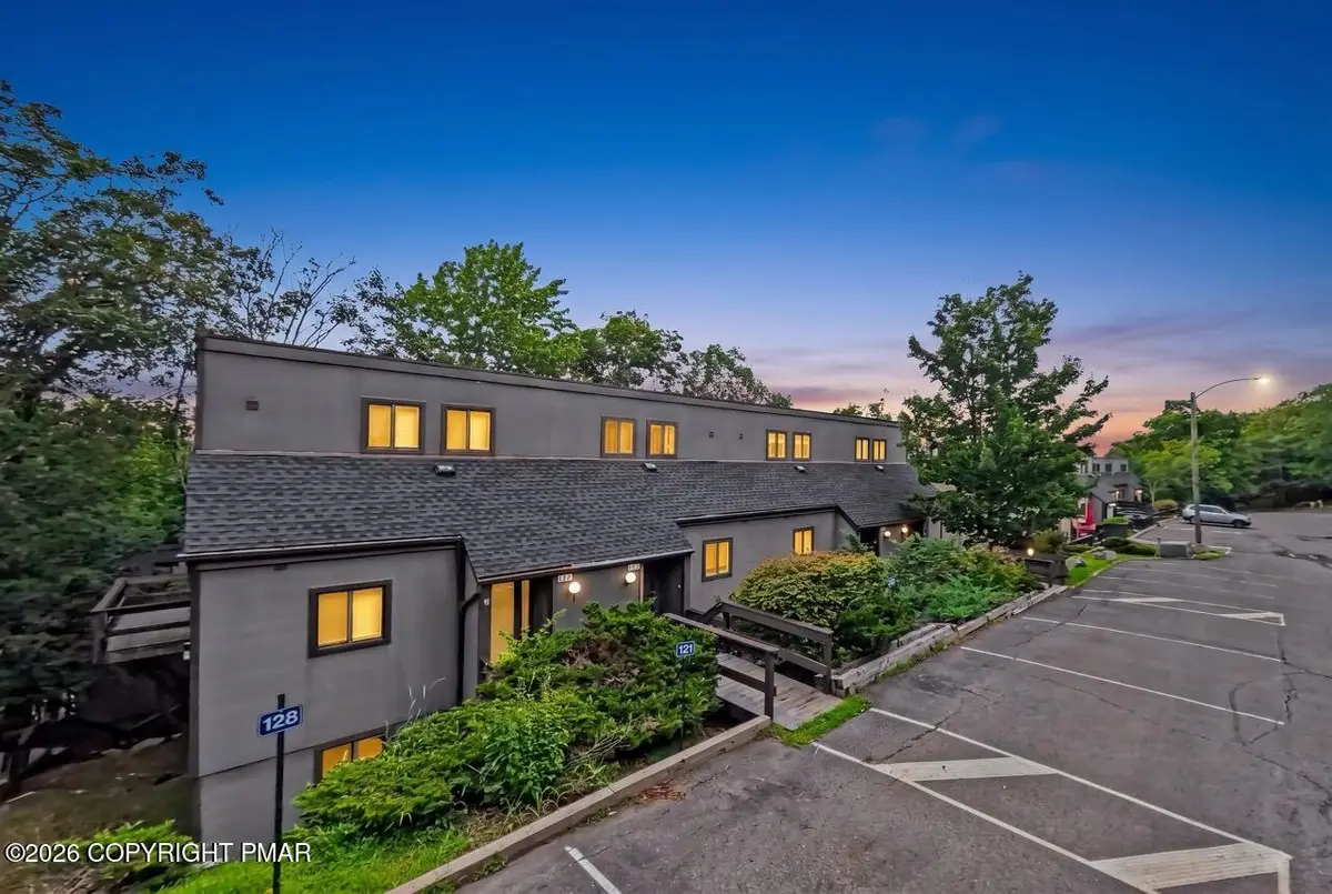 129 Cross Country Lane, Tannersville, PA 18372 - #1