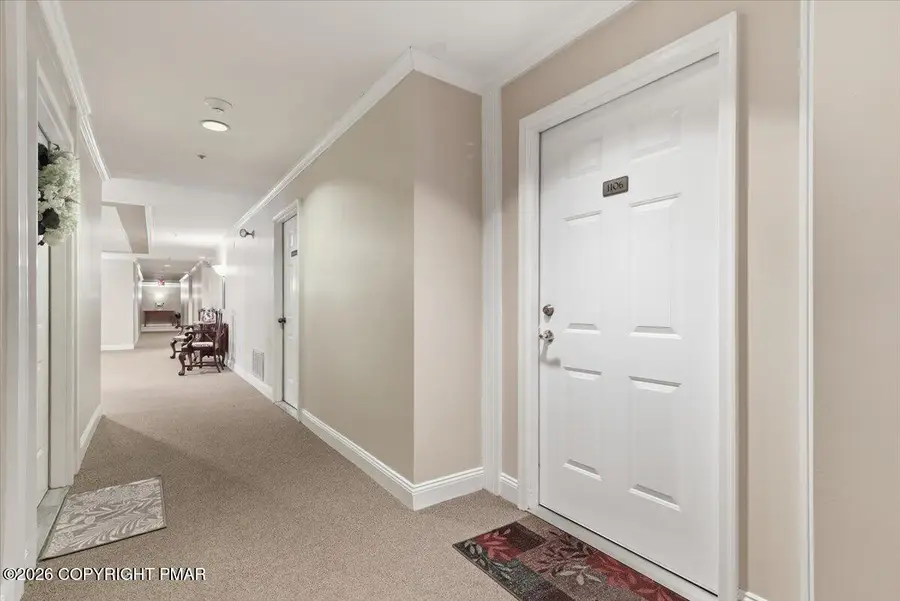 5 Village Drive, Stroudsburg, PA 18360 - #3