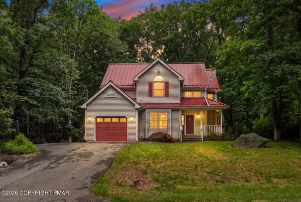 7115 Oakland Terrace, East Stroudsburg, PA 18301