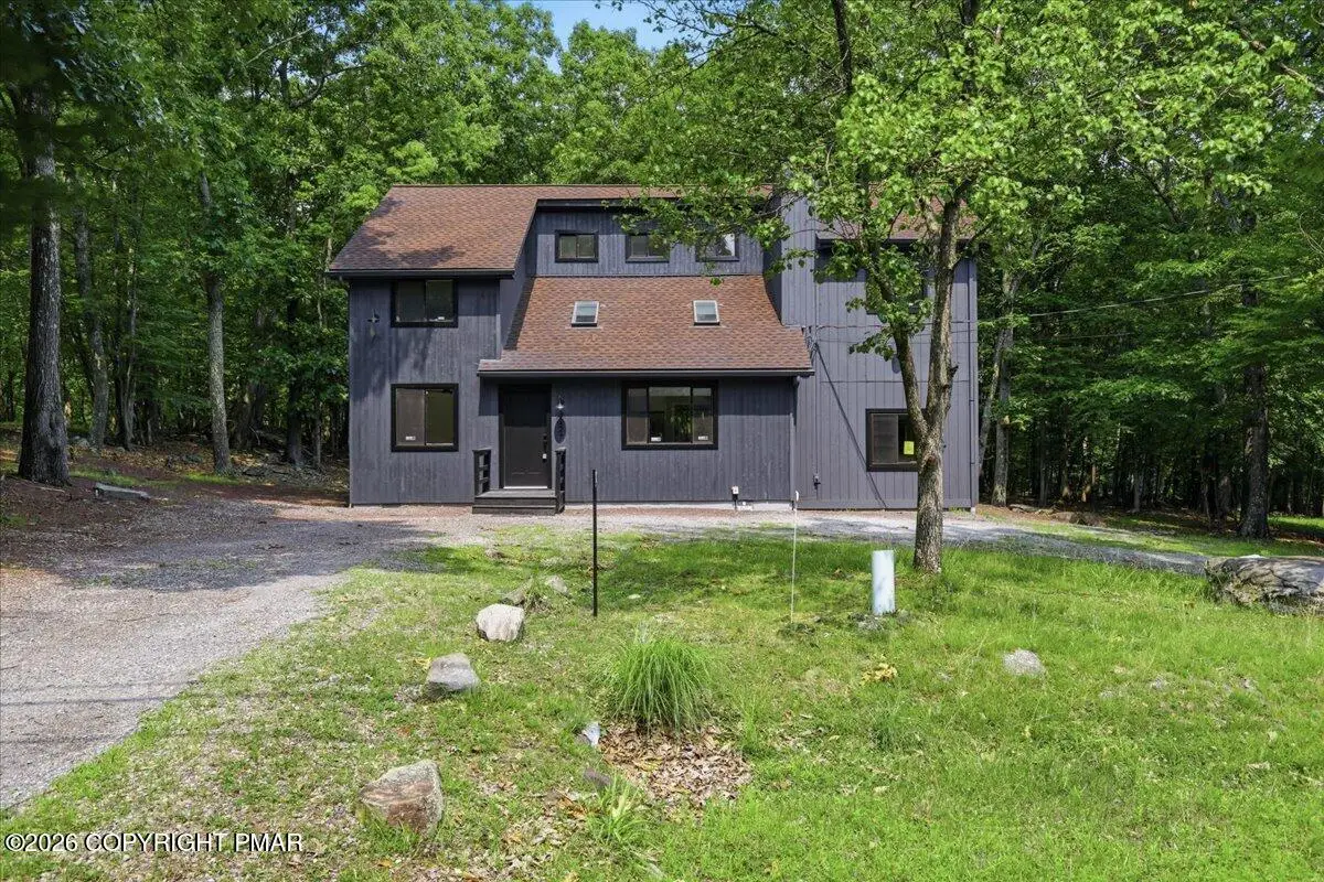 3227 Stonehenge Drive, East Stroudsburg, PA 18301 - #1