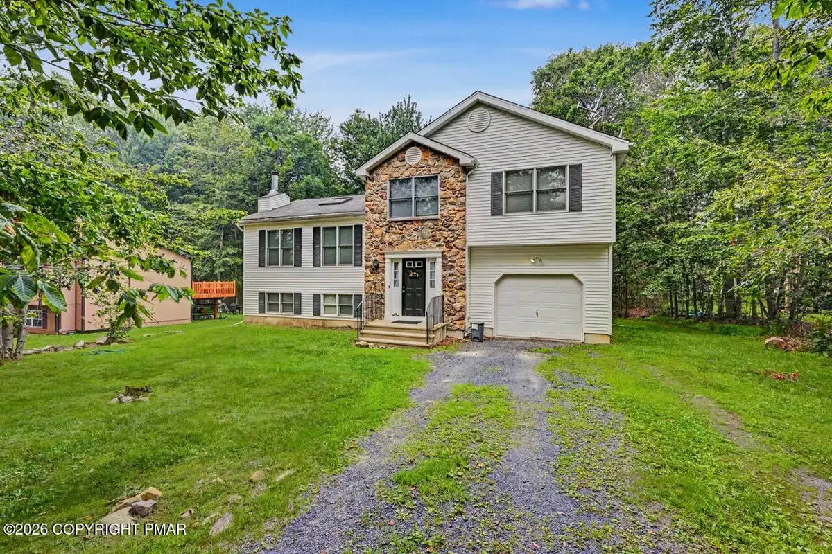 5154 Iroquois Street, Tobyhanna, PA 18466 - #1