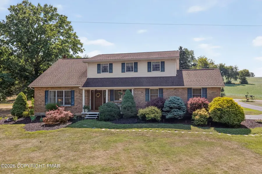 4124 Lawton Court, Schnecksville, PA 18078 - #3