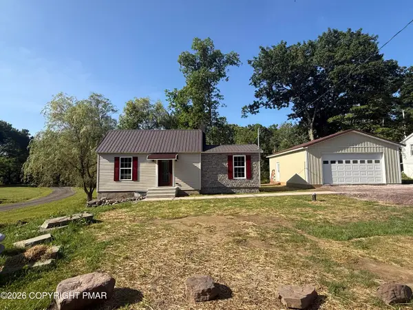 392 Lehman-outlet Road, Dallas, PA 18612