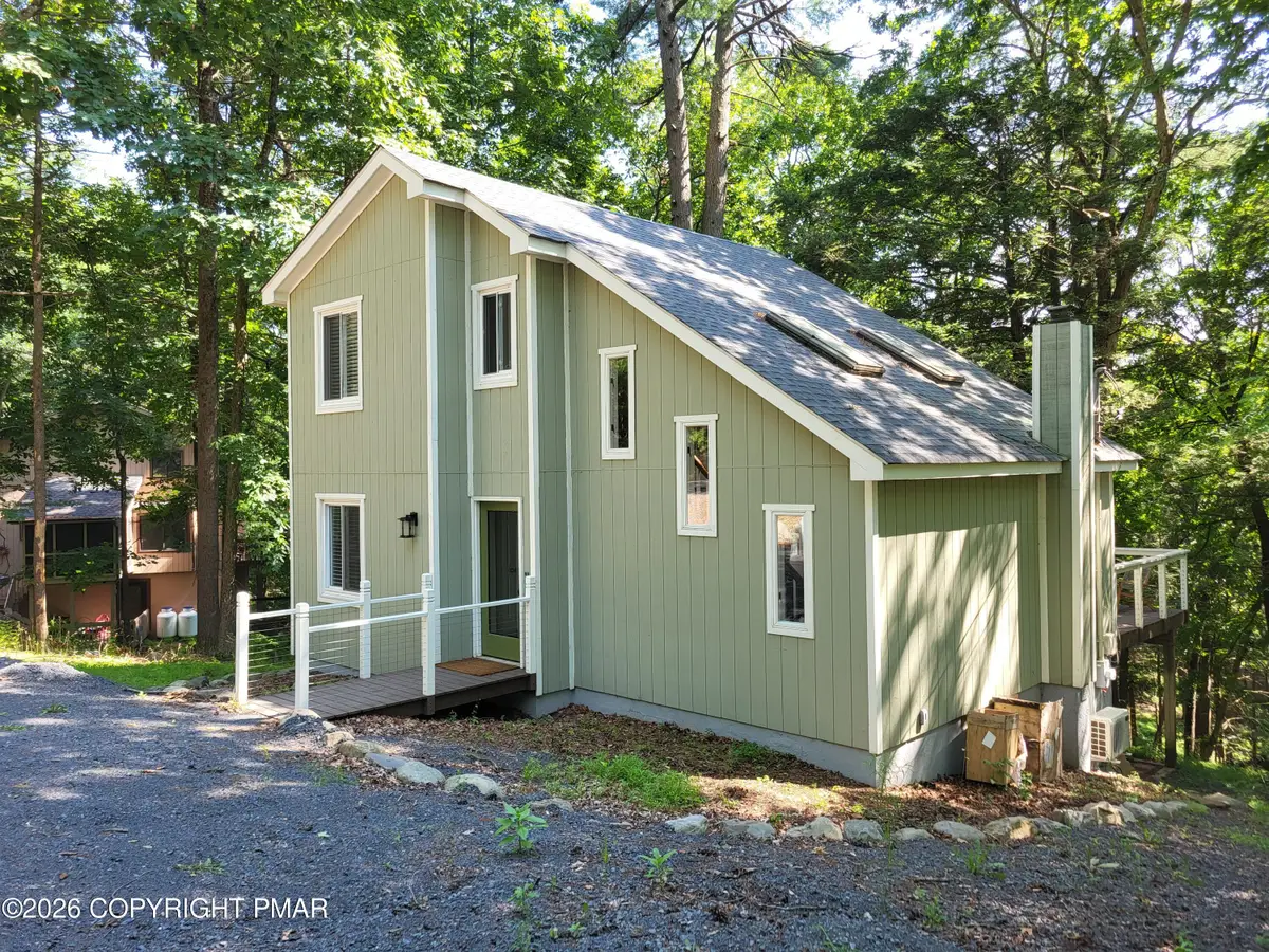 159 Manchester Drive, Bushkill, PA 18324 - #1