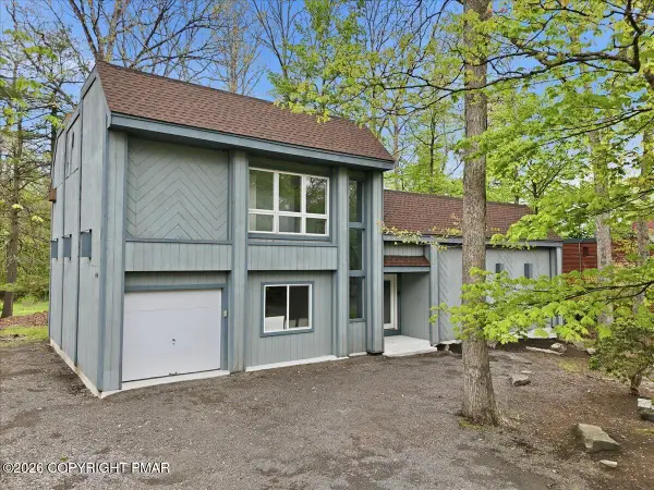 3120 Greenbriar Drive, East Stroudsburg, PA 18301