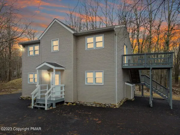 400 Cedar Drive, Long Pond, PA 18334