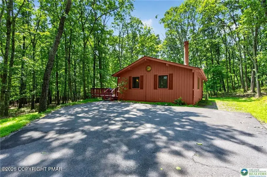 1137 Grand Mesa Drive, Saylorsburg, PA 18353 - #2