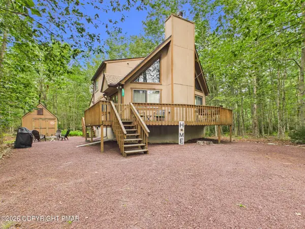 228 Choctaw Drive, Pocono Lake, PA 18347