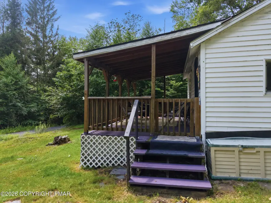 216 North Shore Drive, Greentown, PA 18426 - #3