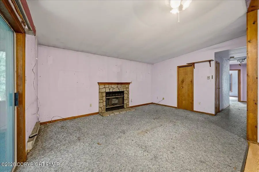 1191 Bluebird Lane, Bushkill, PA 18324 - #2