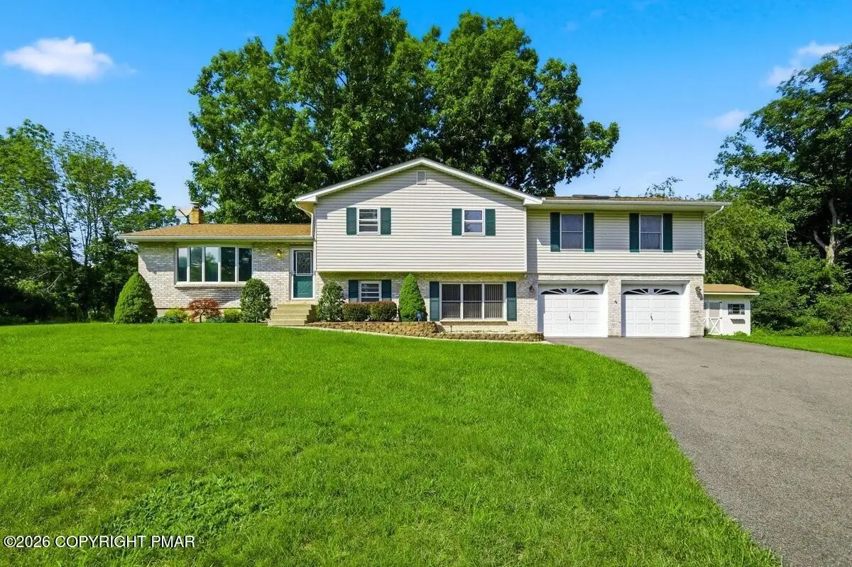 246 Switzgabel Drive, Brodheadsville, PA 18322 - #1