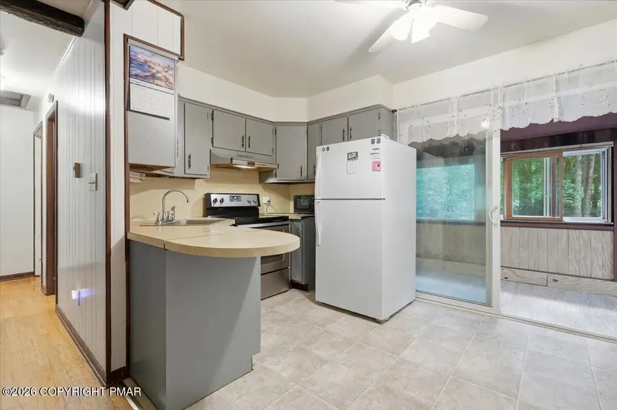 12 Pool Drive, Jim Thorpe, PA 18229 - #3