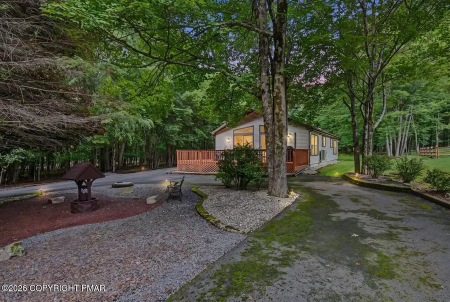 160 Ginsburg Circle, Albrightsville, PA 18210 - #2