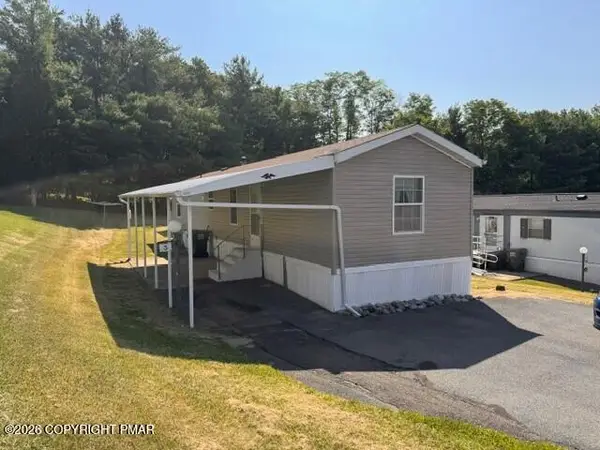 3 Blue Mountain View, Kunkletown, PA 18058