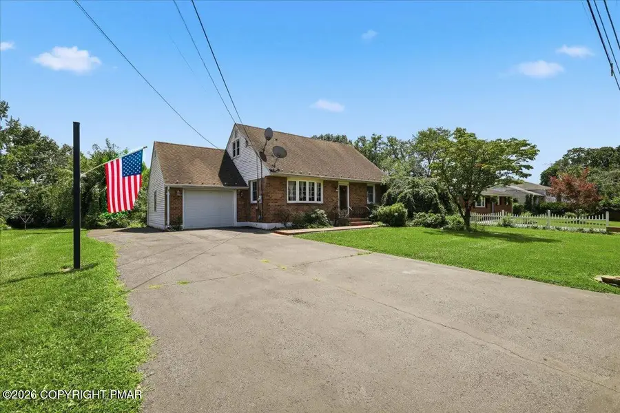 4460 Henry Street, Easton, PA 18045 - #2
