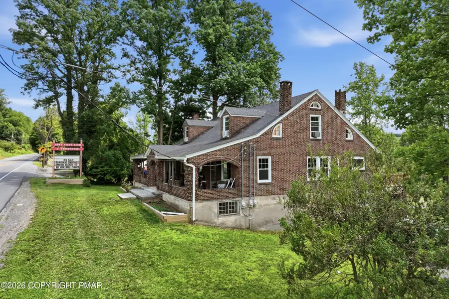 429 Riverview Drive, Walnutport, PA 18088 - #2