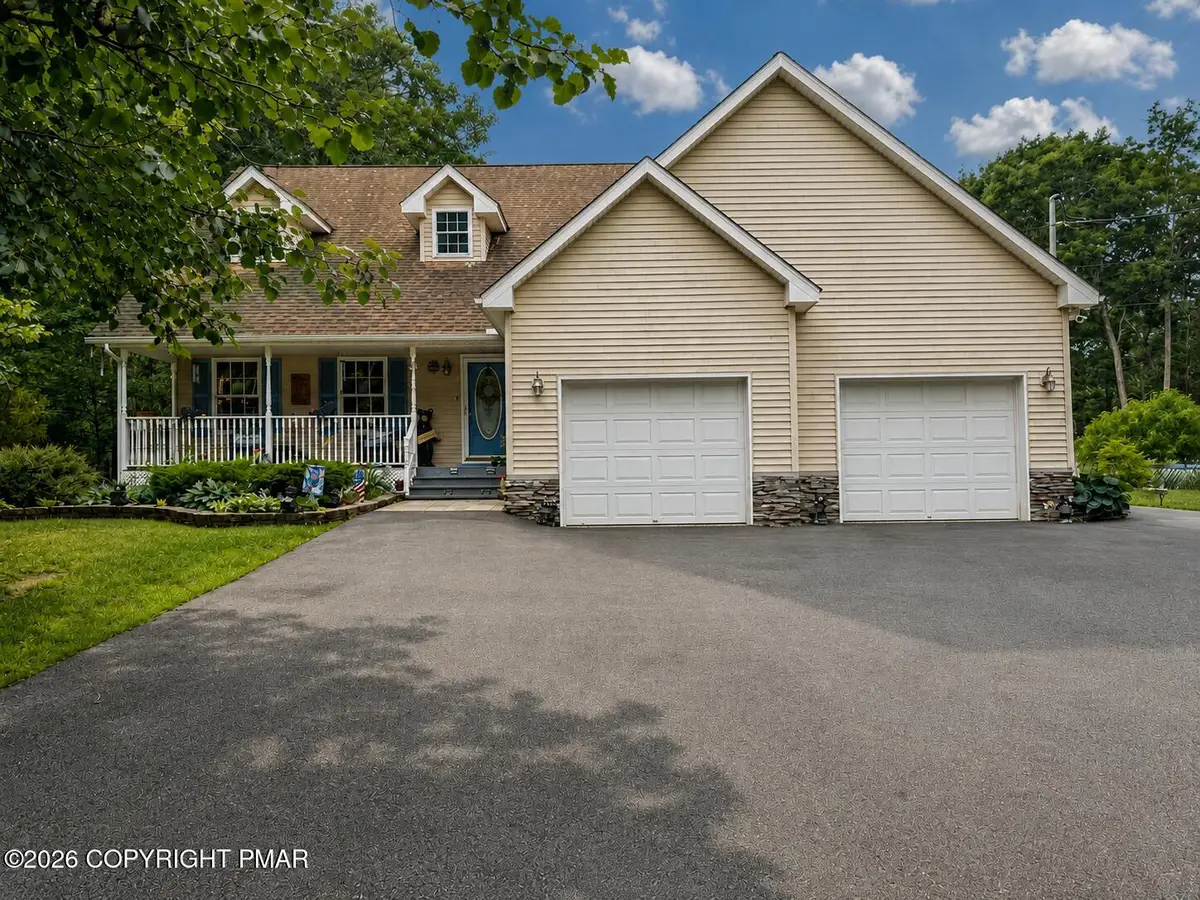 215 Maple Ridge Drive, Hawley, PA 18428 - #1