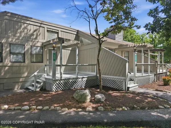 105 Condor Drive, Tamiment, PA 18371