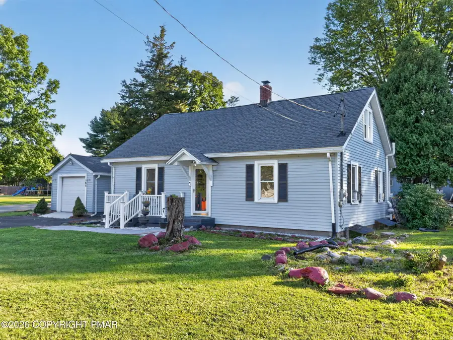 2165 N 5th Street, Stroudsburg, PA 18360 - #3