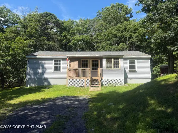 2186 Spring Drive, Bushkill, PA 18324