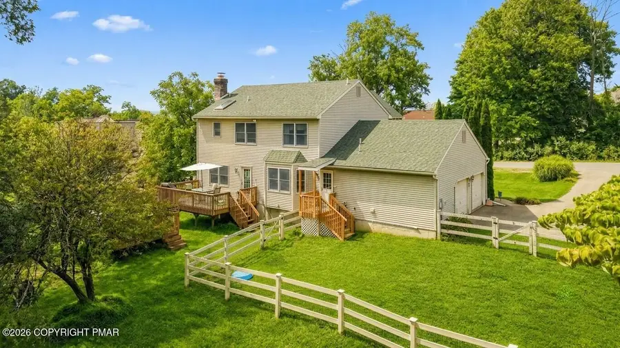 4006 Crest View Drive, Stroudsburg, PA 18360 - #2