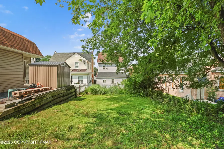 148 Monroe Street, Freemansburg, PA 18017 - #2