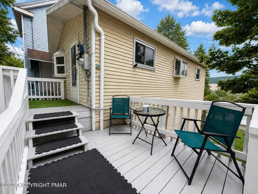 331 W Water Street, Lansford, PA 18232 - #3