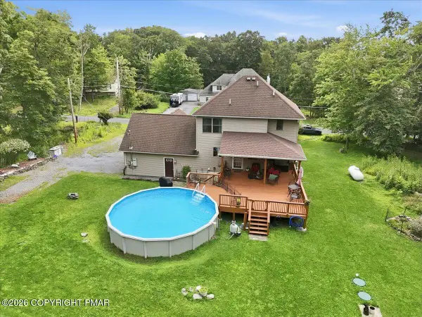 317 Ginger Lane, East Stroudsburg, PA 18301