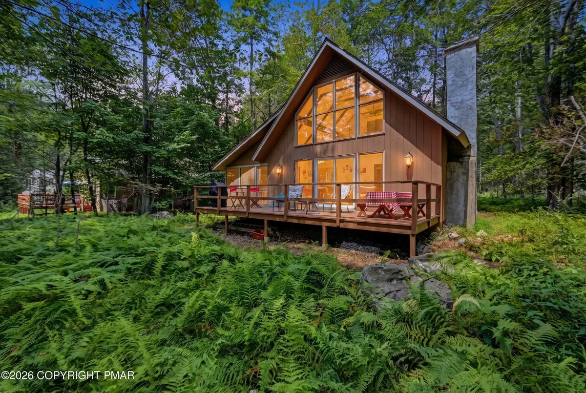 1521 Crestview Lane, Pocono Pines, PA 18350 - #1