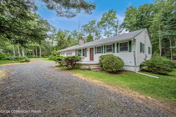 6469 Laurel Road, Pocono Summit, PA 18346
