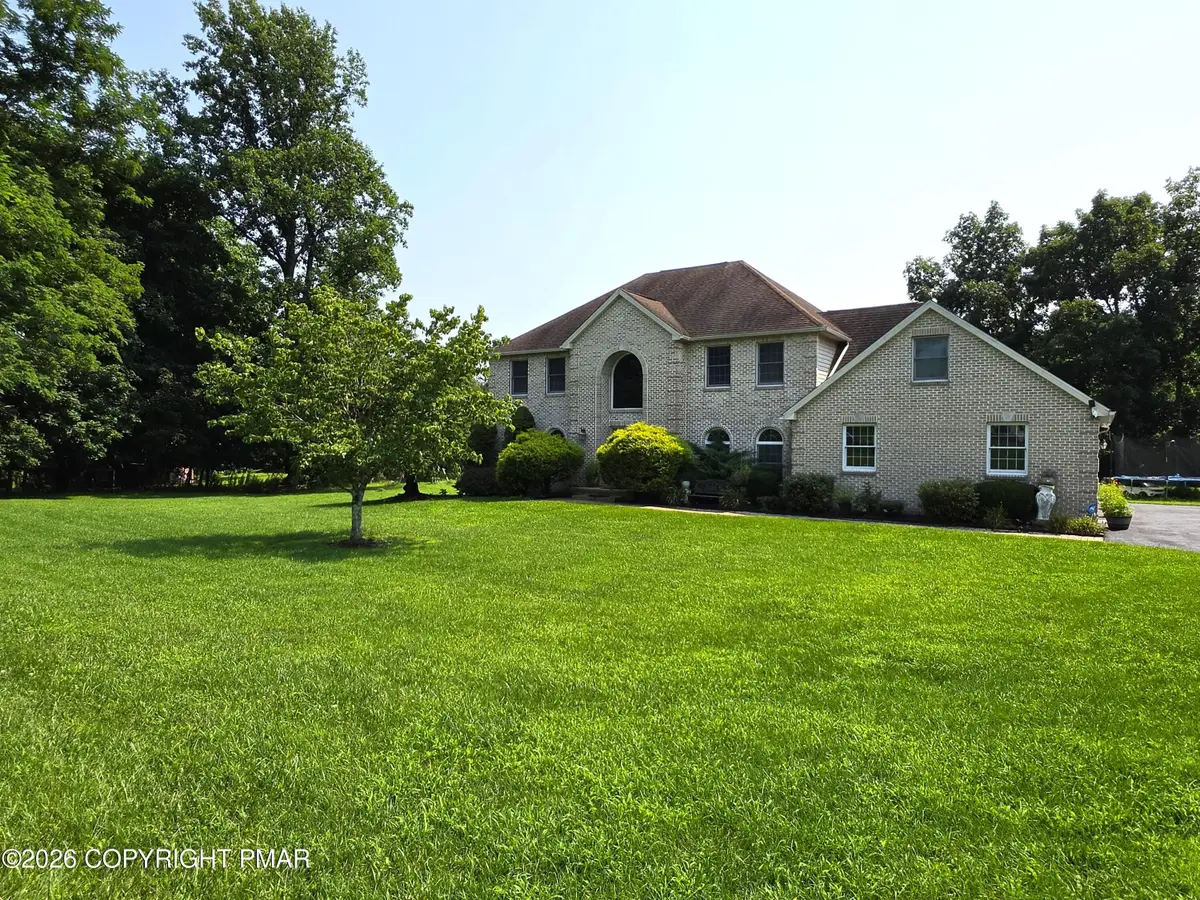 602 Little Mayfair Court, Stroudsburg, PA 18360 - #1