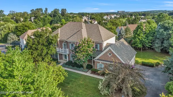 6572 Sauerkraut Lane, Macungie, PA 18062