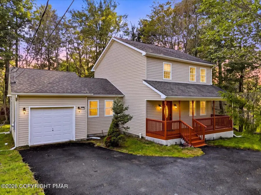 1070 Country Place Drive, Tobyhanna, PA 18466 - #2