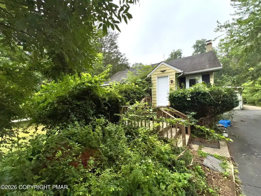 524 Independence Road, East Stroudsburg, PA 18301 - #3