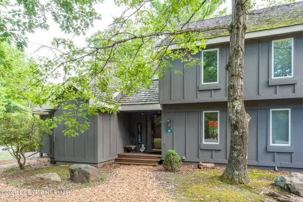 25 Snow Shoe, Lake Harmony, PA 18624
