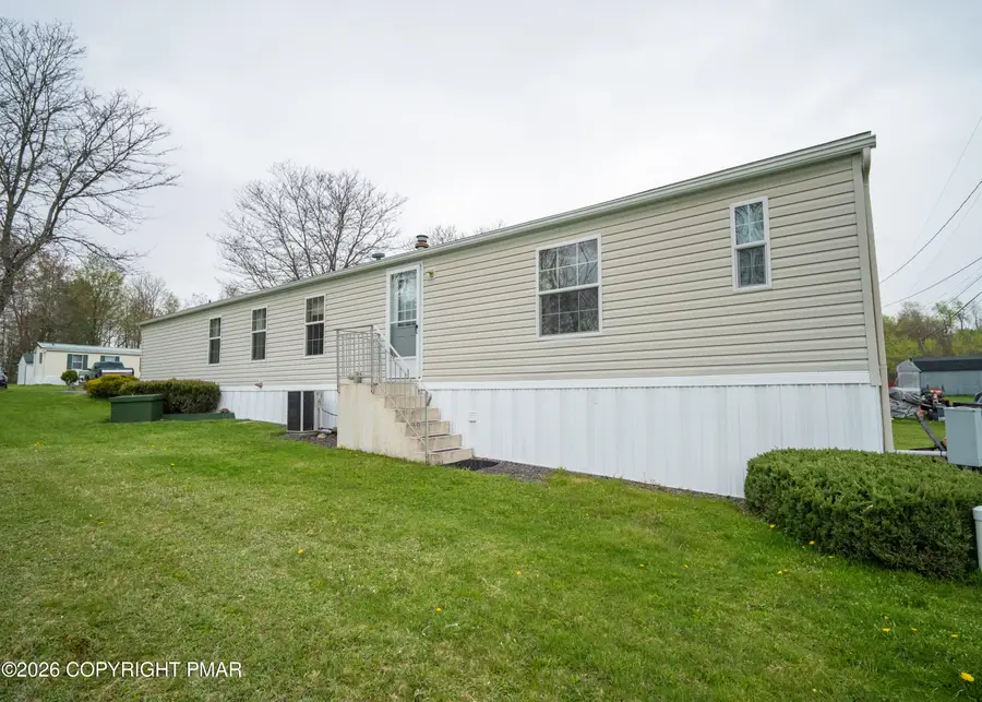 13 Clifton Manor Drive, Clifton, PA 18424 - #2