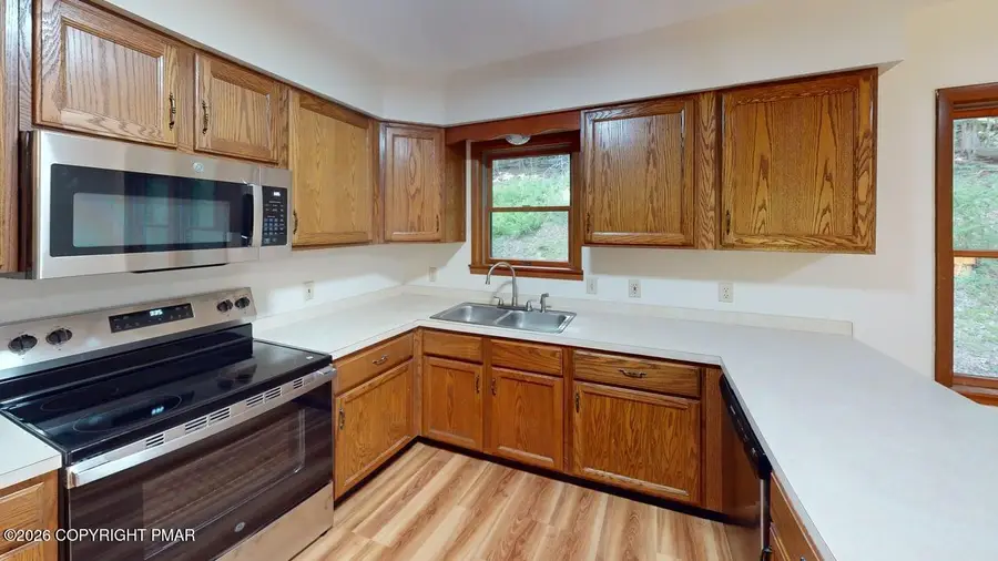 128 Saint Andrews Drive, East Stroudsburg, PA 18302 - #2